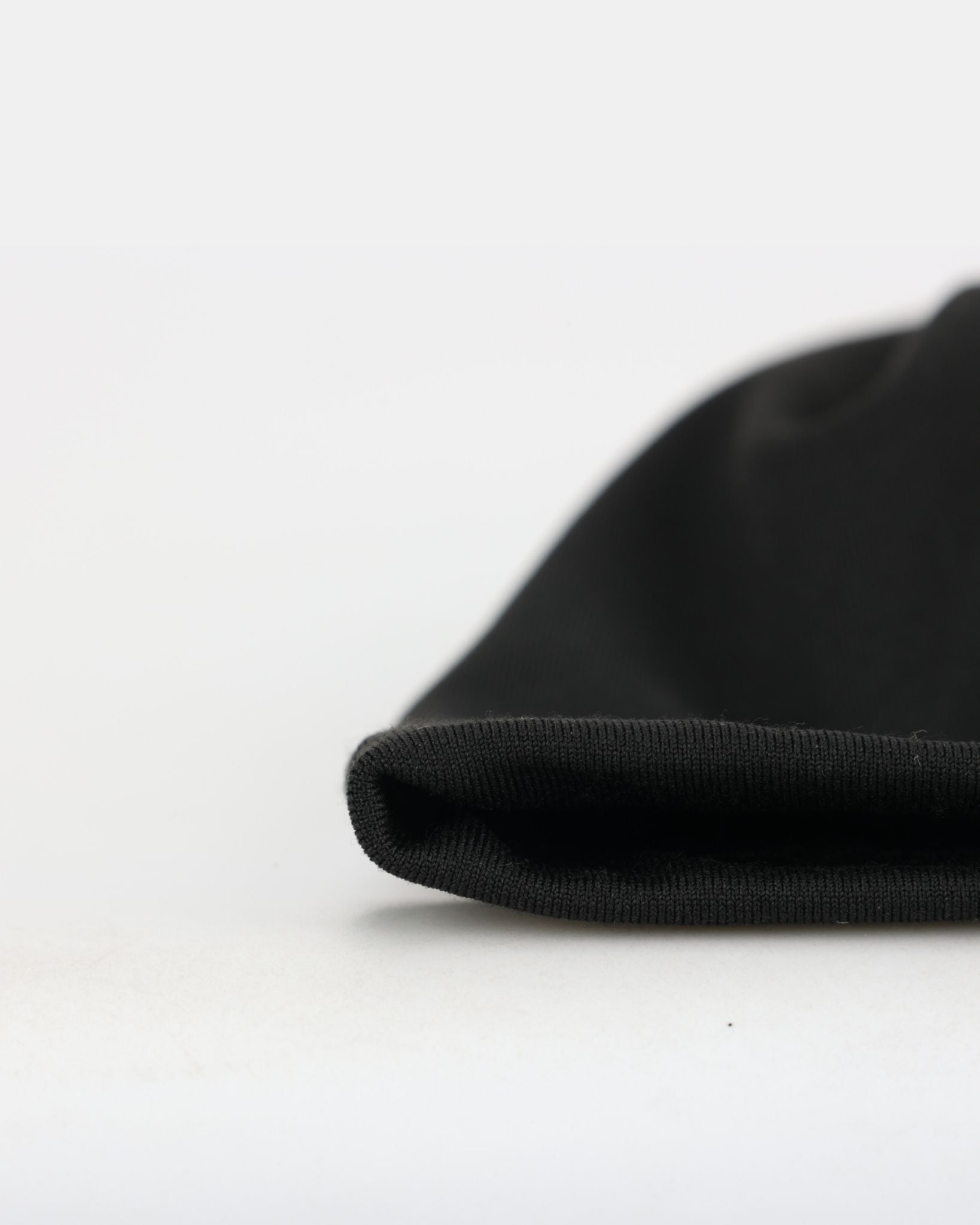 Noir | Black